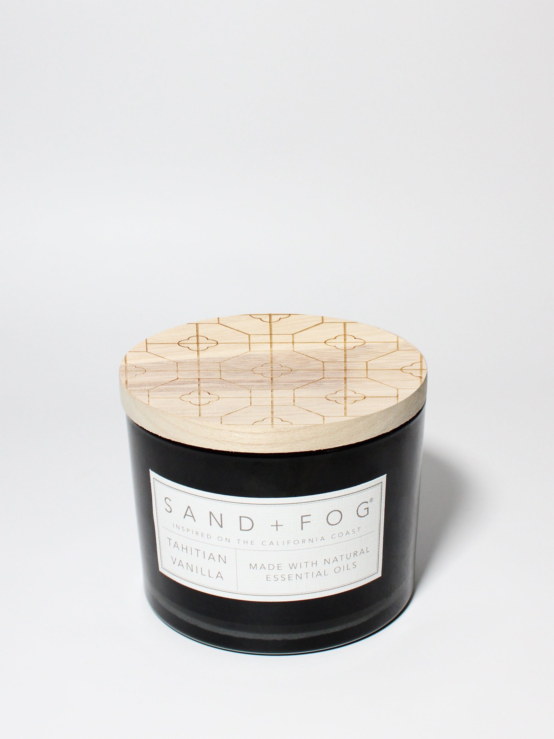 Sand Fog Tahitian Vanilla 20 oz Liquid Hand Soap - Image 4